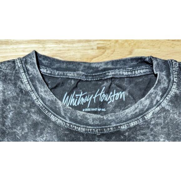 Whitney Houston Retro 1980s Tee Crew Neck Short Sleeve Black Raw Hem T-Shirt, M - Picture 9 of 10